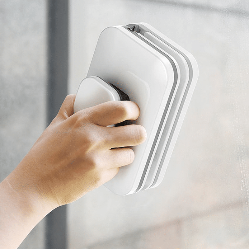 Double-Sided Magnetic Window Cleaner