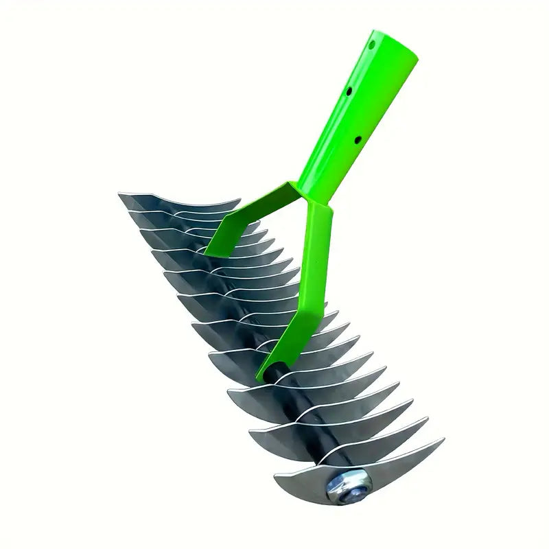 Long-Reach Thatch Rake for Healthier Lawns