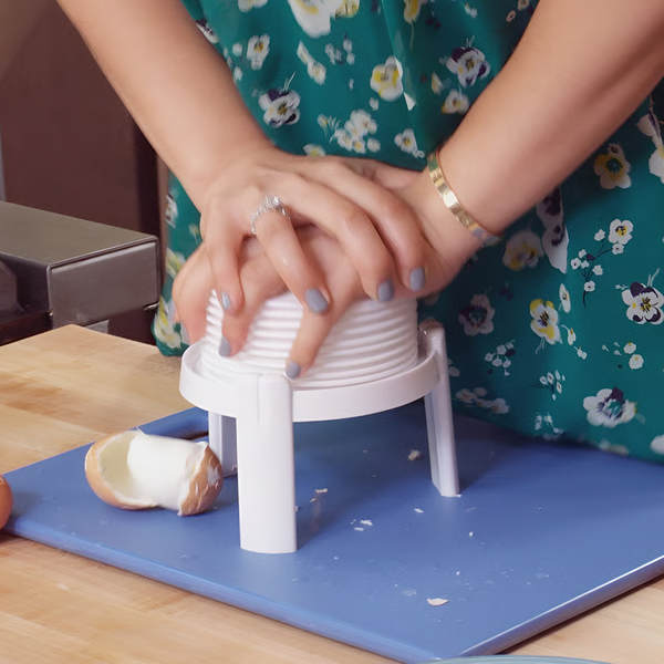 Easy-Squeeze Boiled Egg Peeler