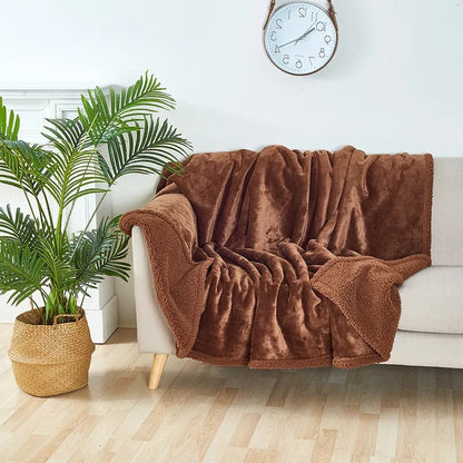 Waterproof Insulated Warm Blanket